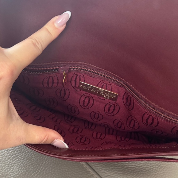 Elegant Burgundy Cartier Leather Clutch - Picture 4 of 6